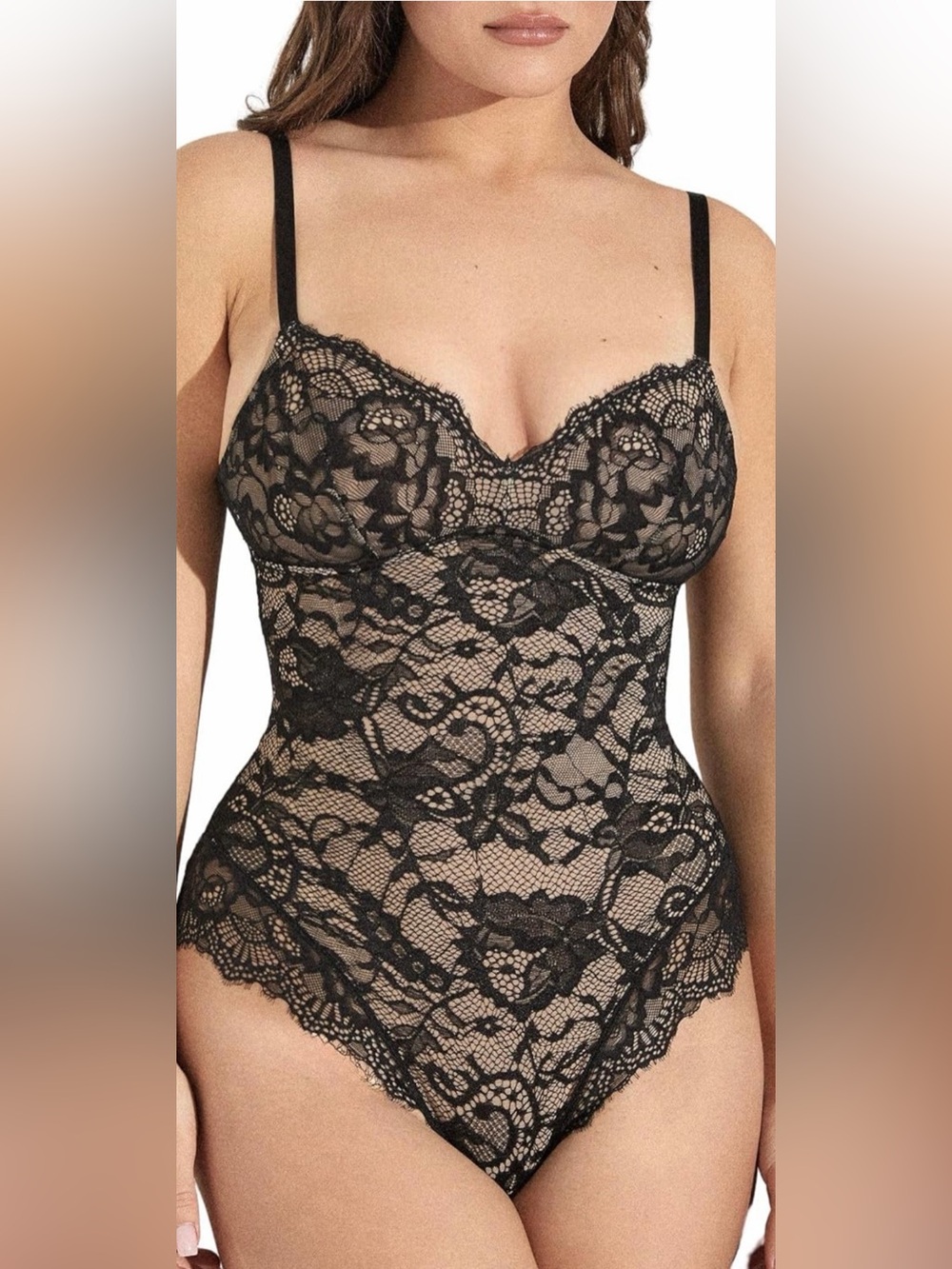 Pinsy Shaping Lace Bodysuit (NWT)